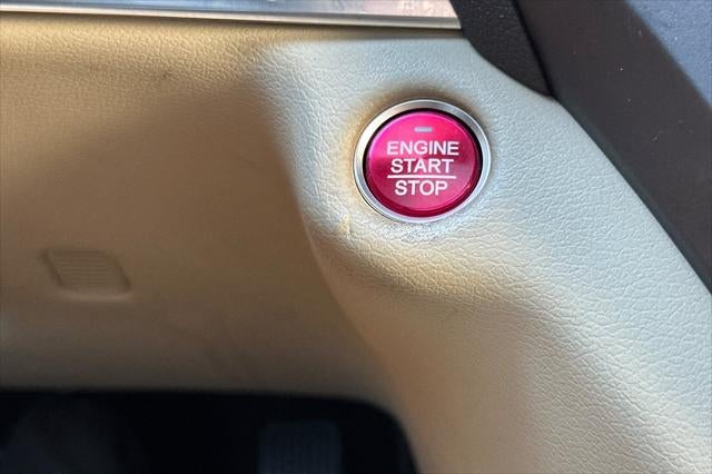 2016 Acura MDX 3.5L SH-AWD w/Advance & Entertainment Pkgs