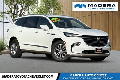 2022 Buick Enclave Essence