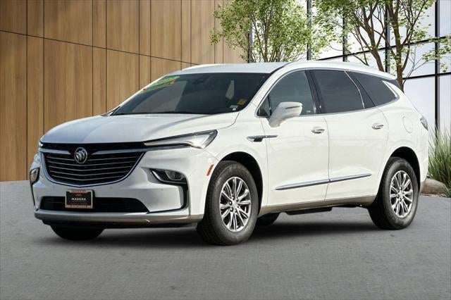 2022 Buick Enclave Essence