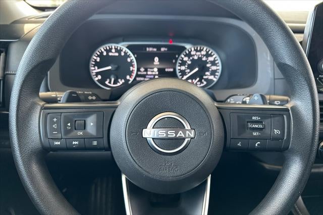 2023 Nissan Pathfinder S