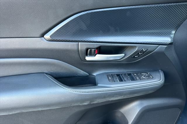 2024 Toyota Grand Highlander Hybrid MAX Limited