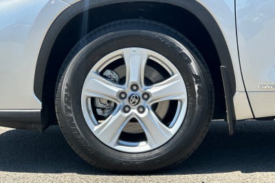 2024 Toyota Highlander Hybrid LE