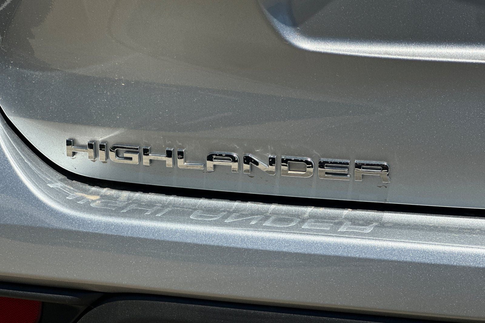 2024 Toyota Highlander Hybrid LE