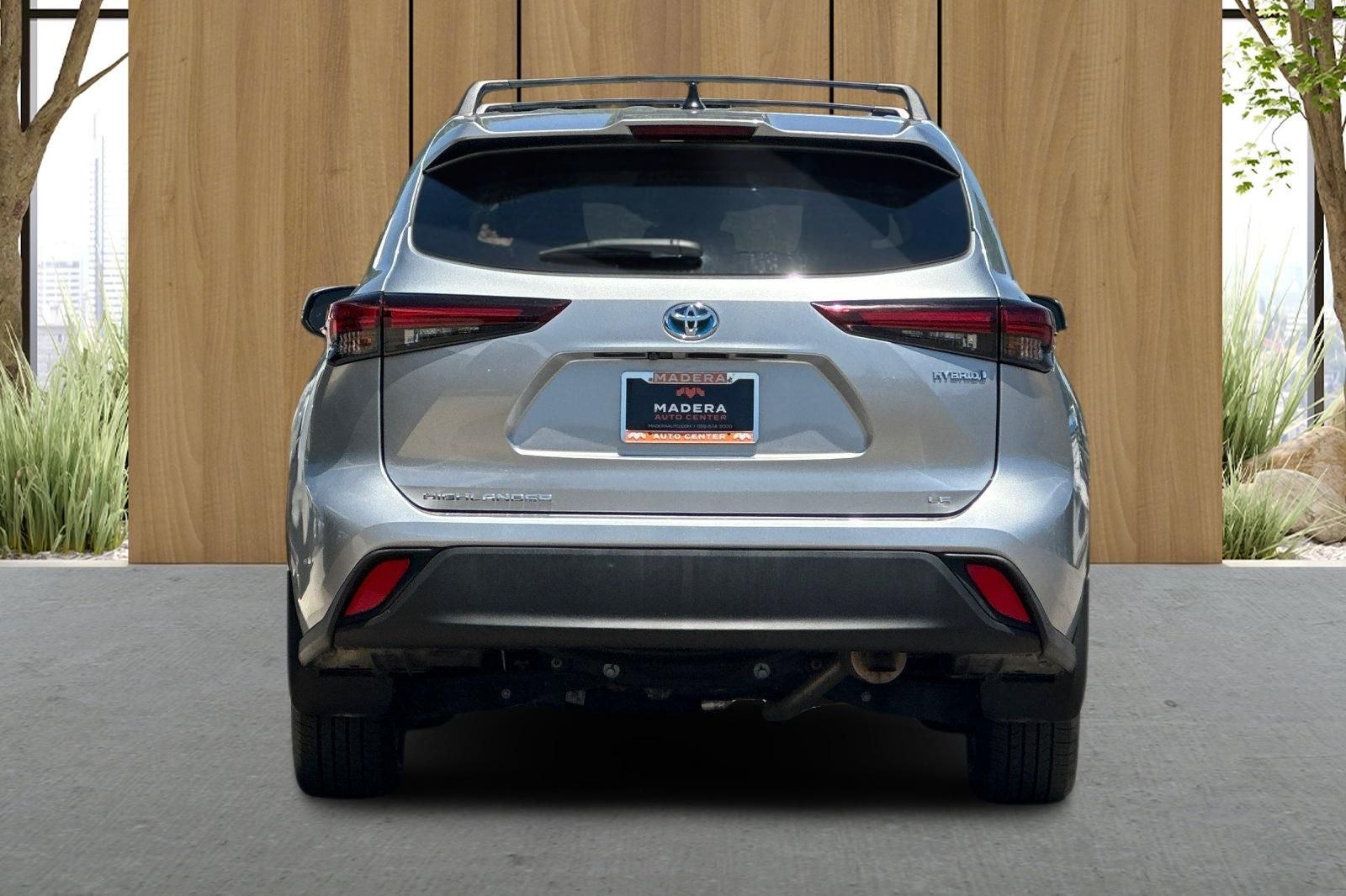 2024 Toyota Highlander Hybrid LE