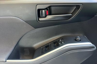 2024 Toyota Highlander Hybrid LE