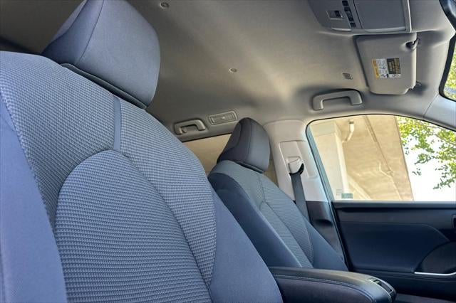 2024 Toyota Highlander Hybrid LE