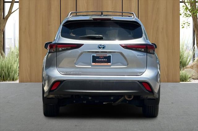 2024 Toyota Highlander Hybrid LE