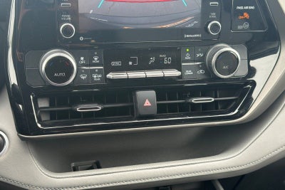 2020 Toyota Highlander L