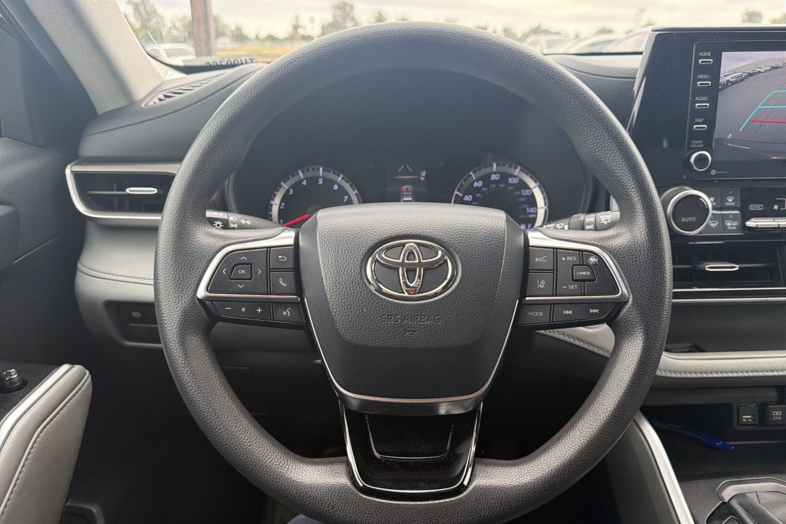 2020 Toyota Highlander L