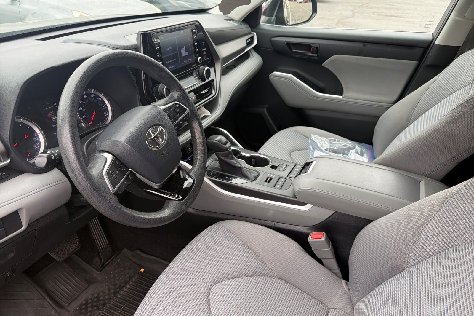 2020 Toyota Highlander L