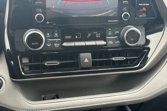 2020 Toyota Highlander L