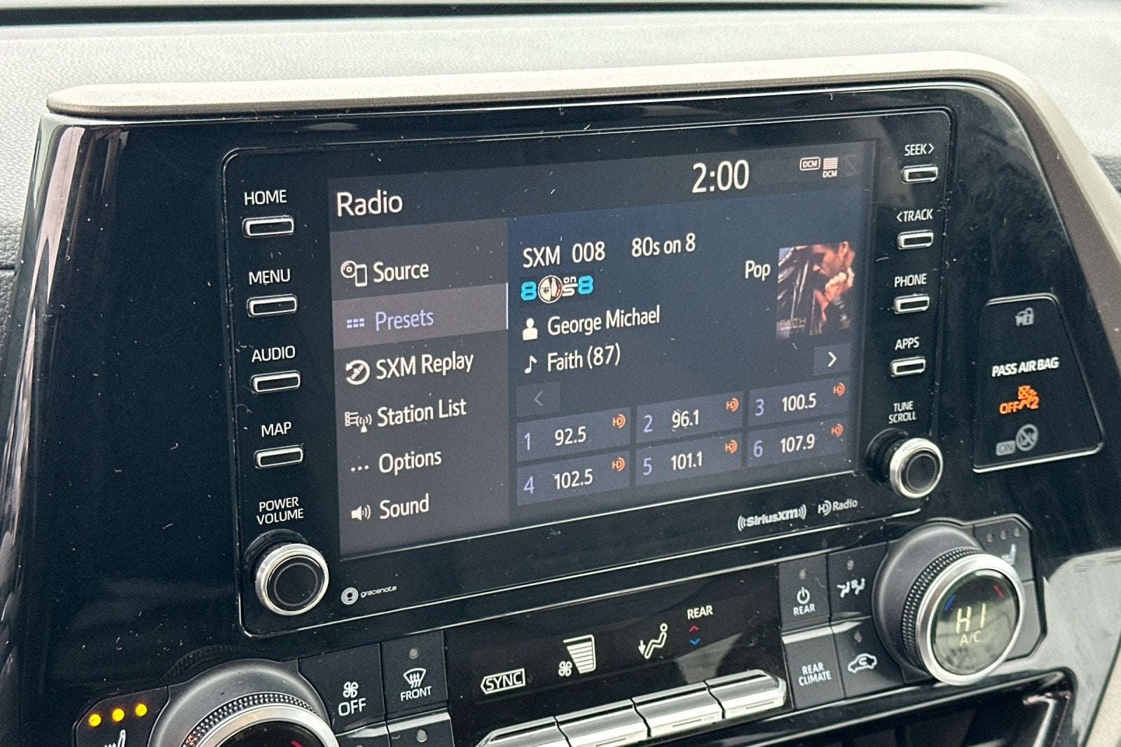 2020 Toyota Highlander XLE