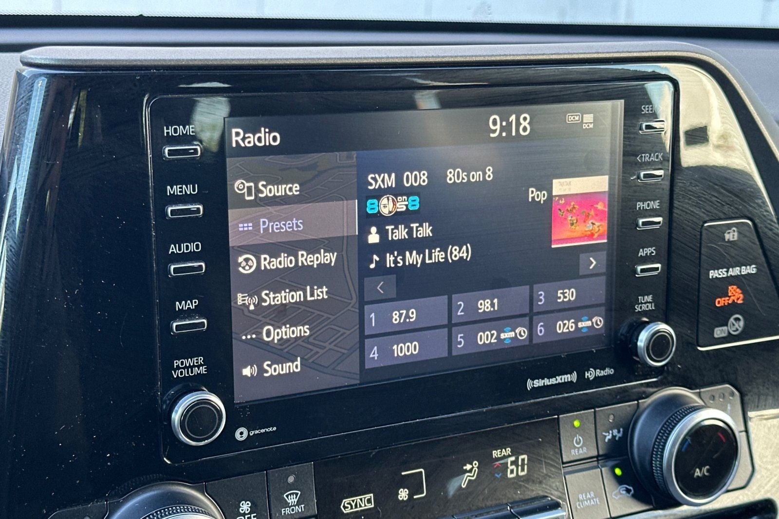 2020 Toyota Highlander Hybrid XLE
