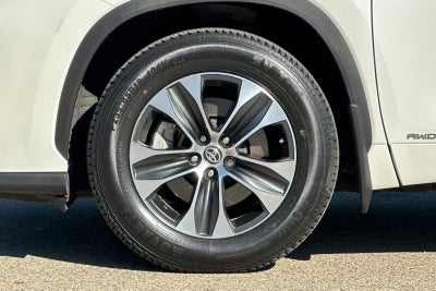 2020 Toyota Highlander Hybrid XLE