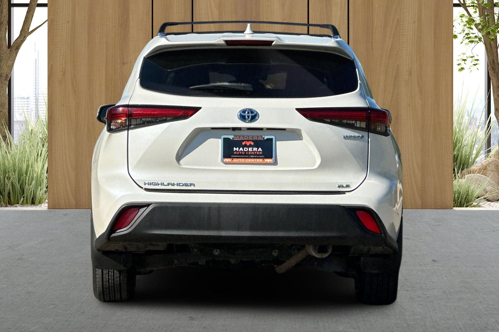 2020 Toyota Highlander Hybrid XLE