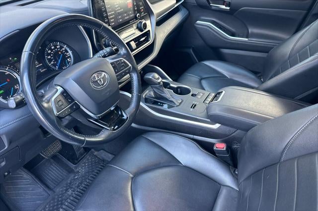 2020 Toyota Highlander Hybrid XLE