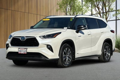 2021 Toyota Highlander Hybrid XLE