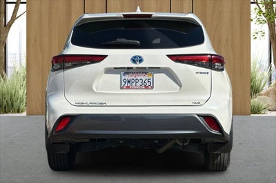 2021 Toyota Highlander Hybrid XLE