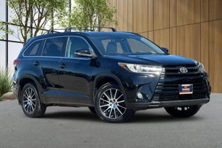 2017 Toyota Highlander SE