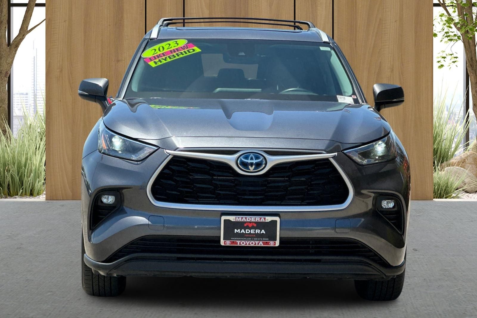 2023 Toyota Highlander Hybrid XLE