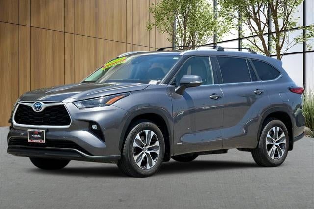 2023 Toyota Highlander Hybrid XLE