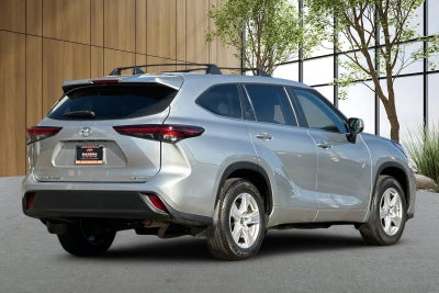 2024 Toyota Highlander LE