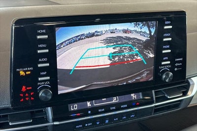 2022 Toyota Sienna LE 8 Passenger
