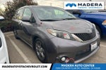 2014 Toyota Sienna SE 8 Passenger