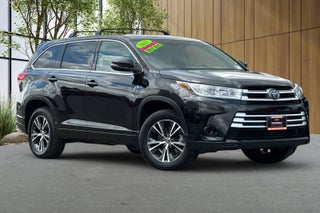 2017 Toyota Highlander LE
