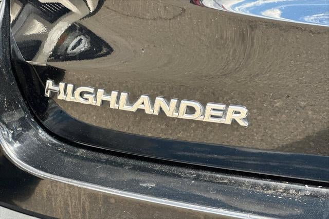 2017 Toyota Highlander LE