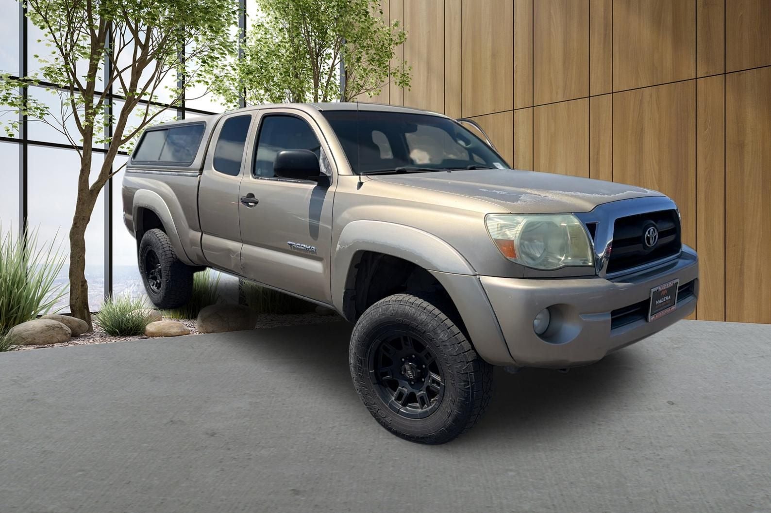 2005 Toyota Tacoma Base