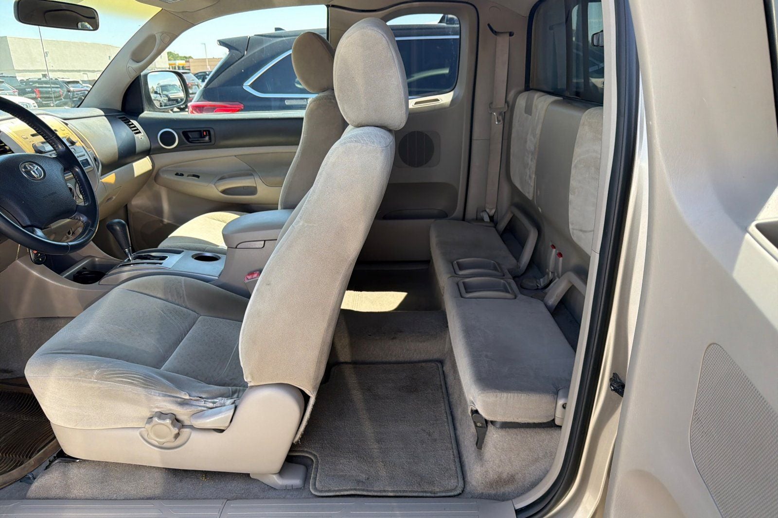 2005 Toyota Tacoma Base V6