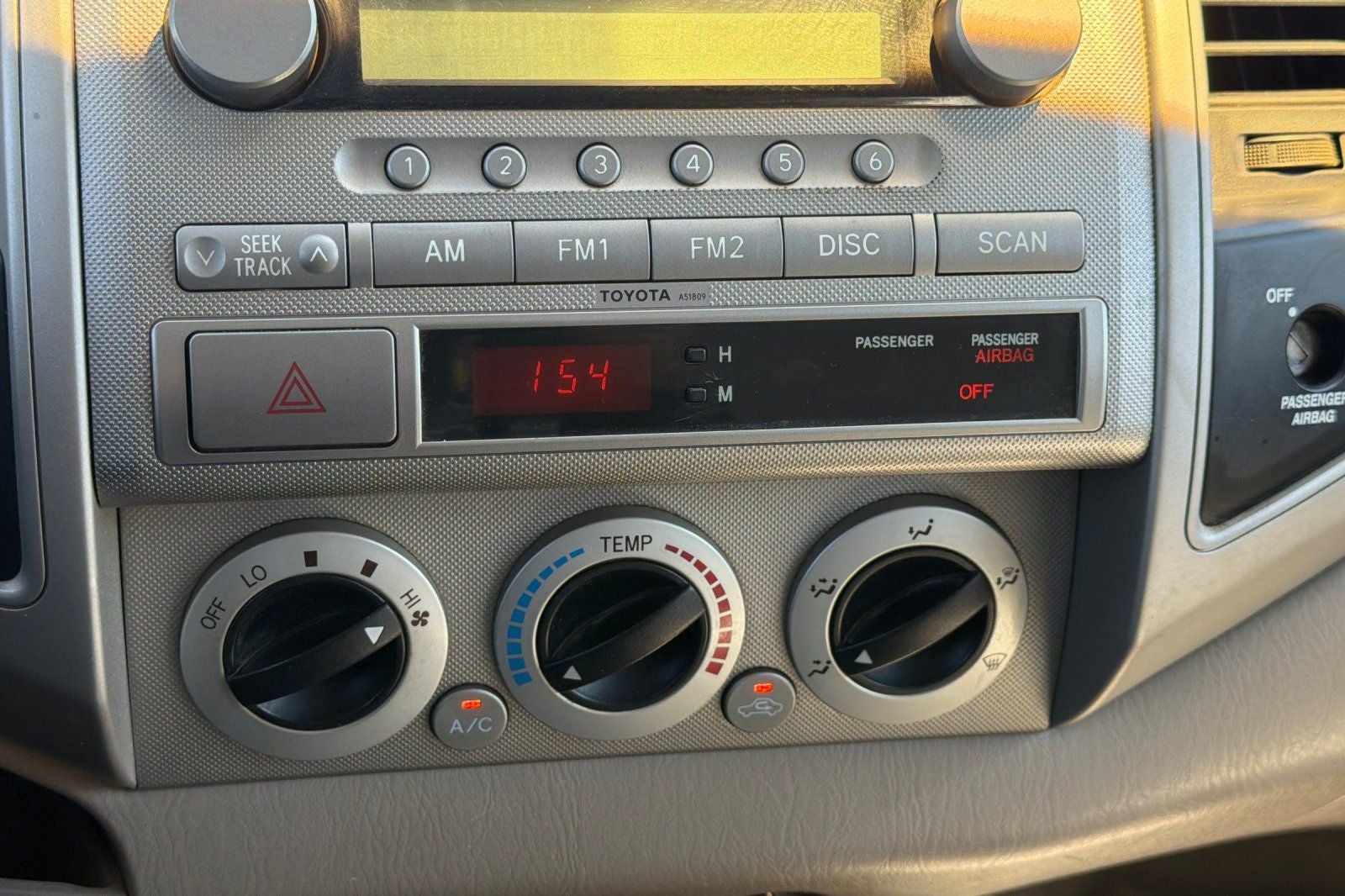 2005 Toyota Tacoma Base V6