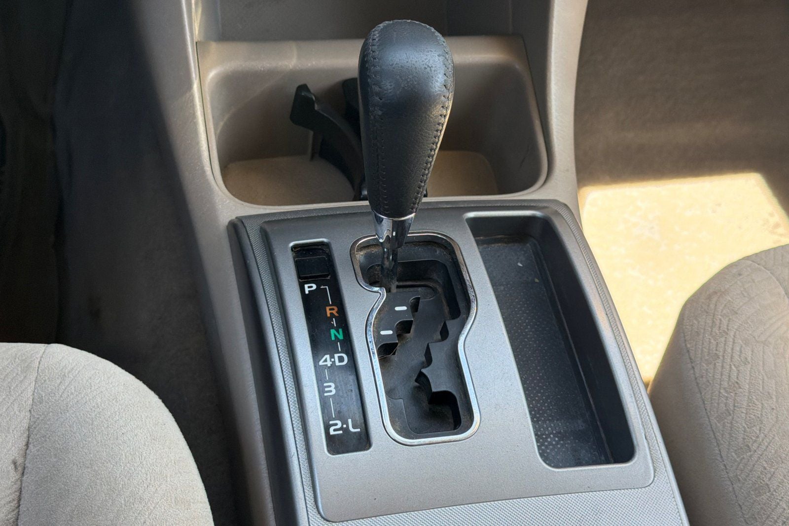 2005 Toyota Tacoma Base V6