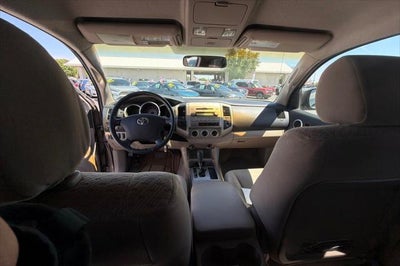 2005 Toyota Tacoma Base V6