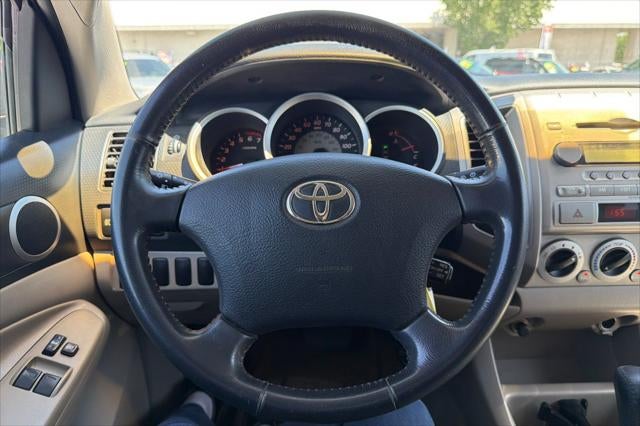 2005 Toyota Tacoma Base V6
