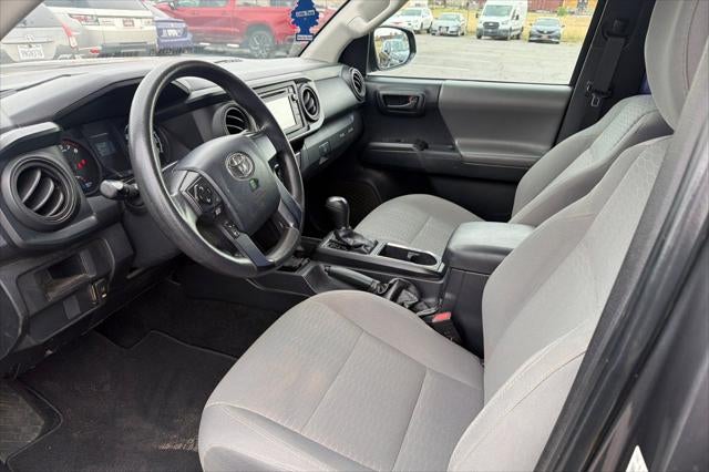 2017 Toyota Tacoma SR