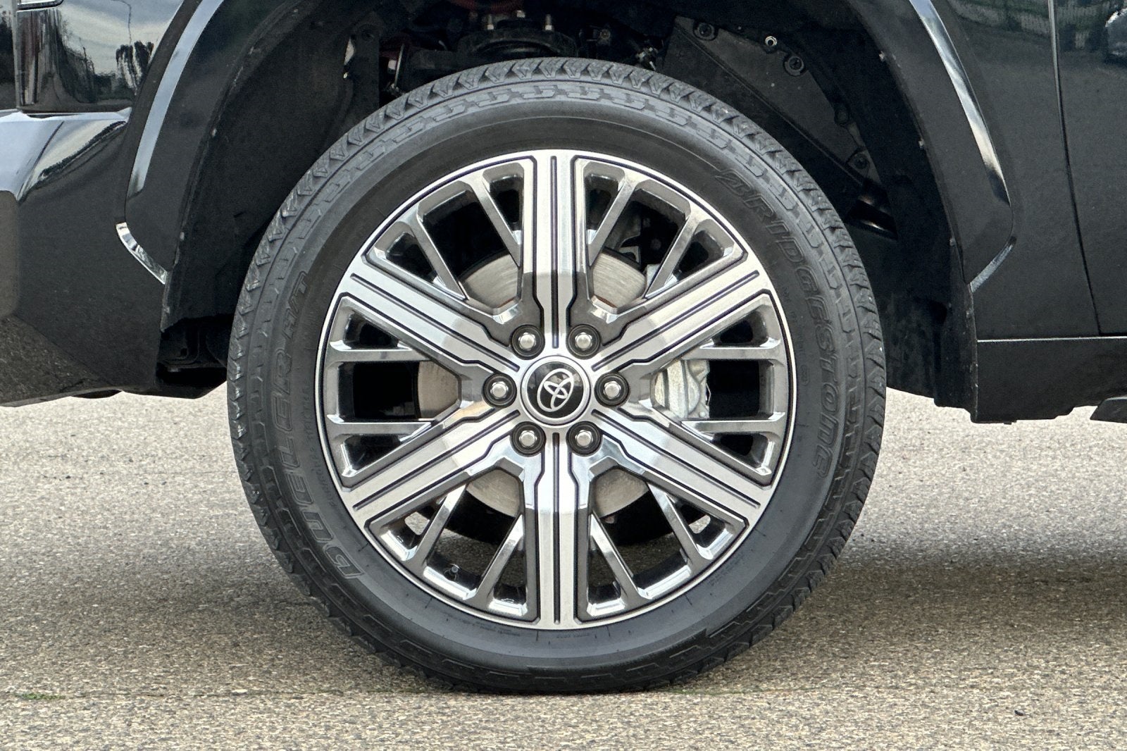 2024 Toyota Tundra Hybrid Capstone