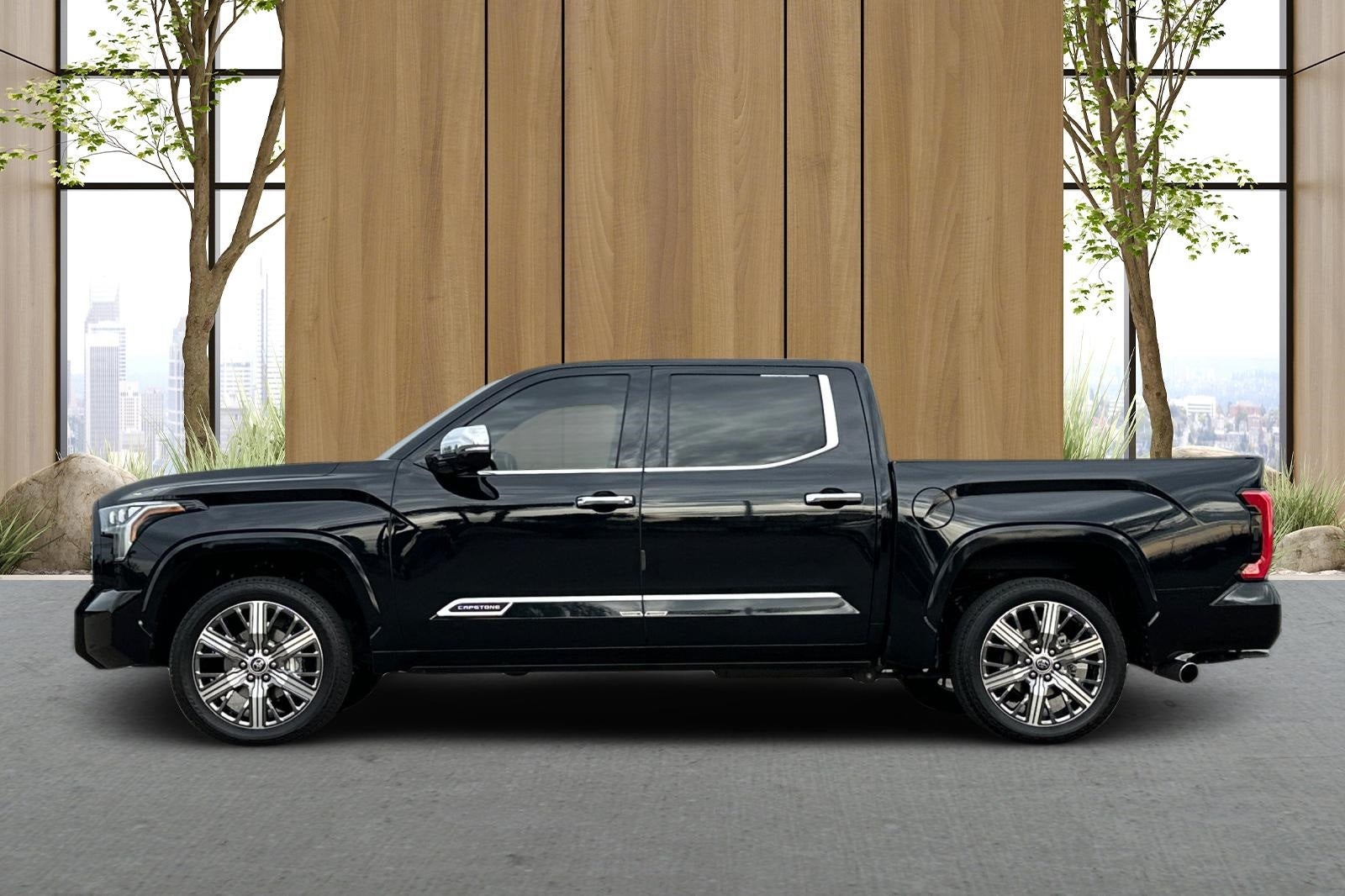 2024 Toyota Tundra Hybrid Capstone