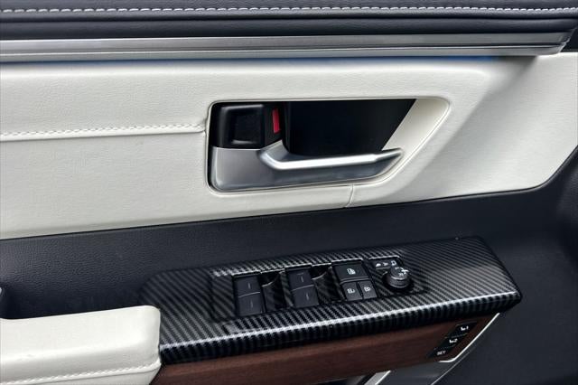 2024 Toyota Tundra Hybrid Capstone