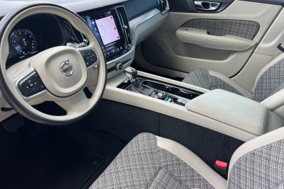 2021 Volvo S60 T5 Momentum