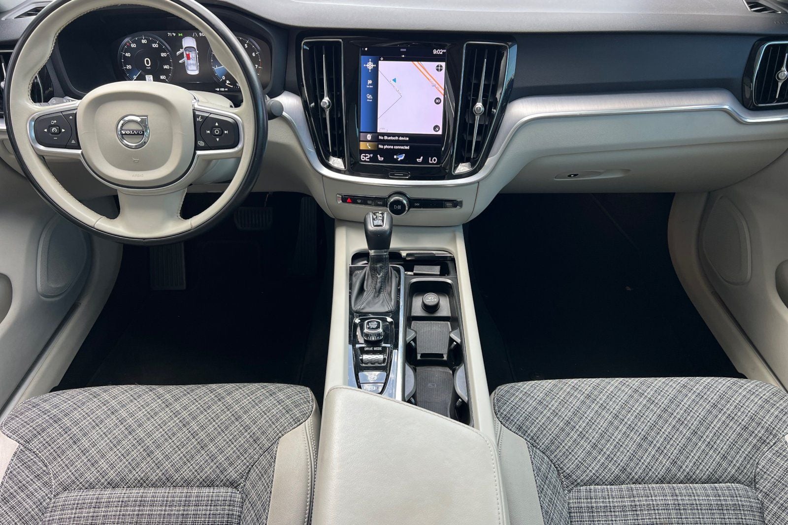 2021 Volvo S60 T5 Momentum