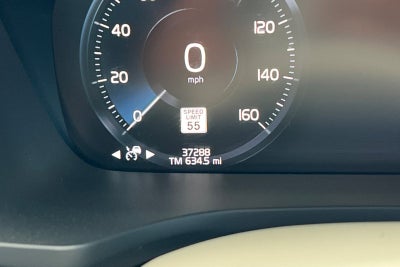 2021 Volvo S60 T5 Momentum