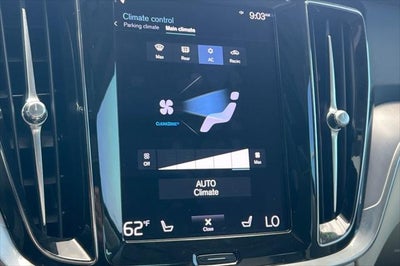 2021 Volvo S60 T5 Momentum