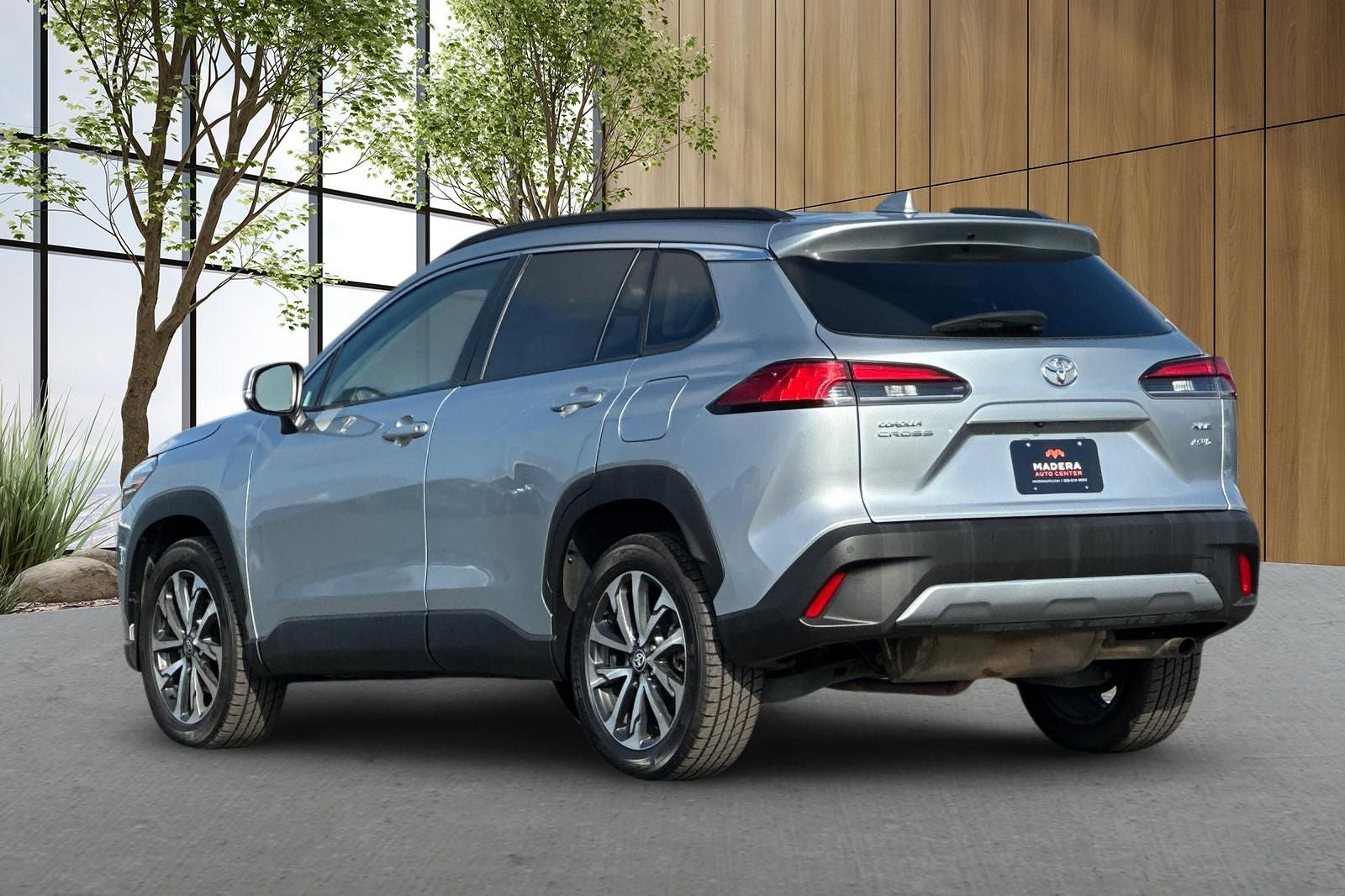 2023 Toyota Corolla Cross XLE