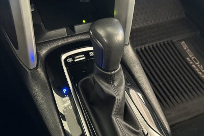 2024 Toyota Corolla Cross Hybrid XSE