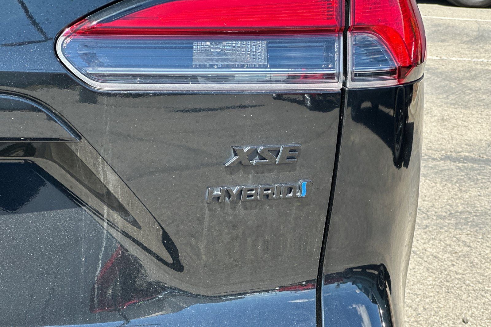 2024 Toyota Corolla Cross Hybrid XSE