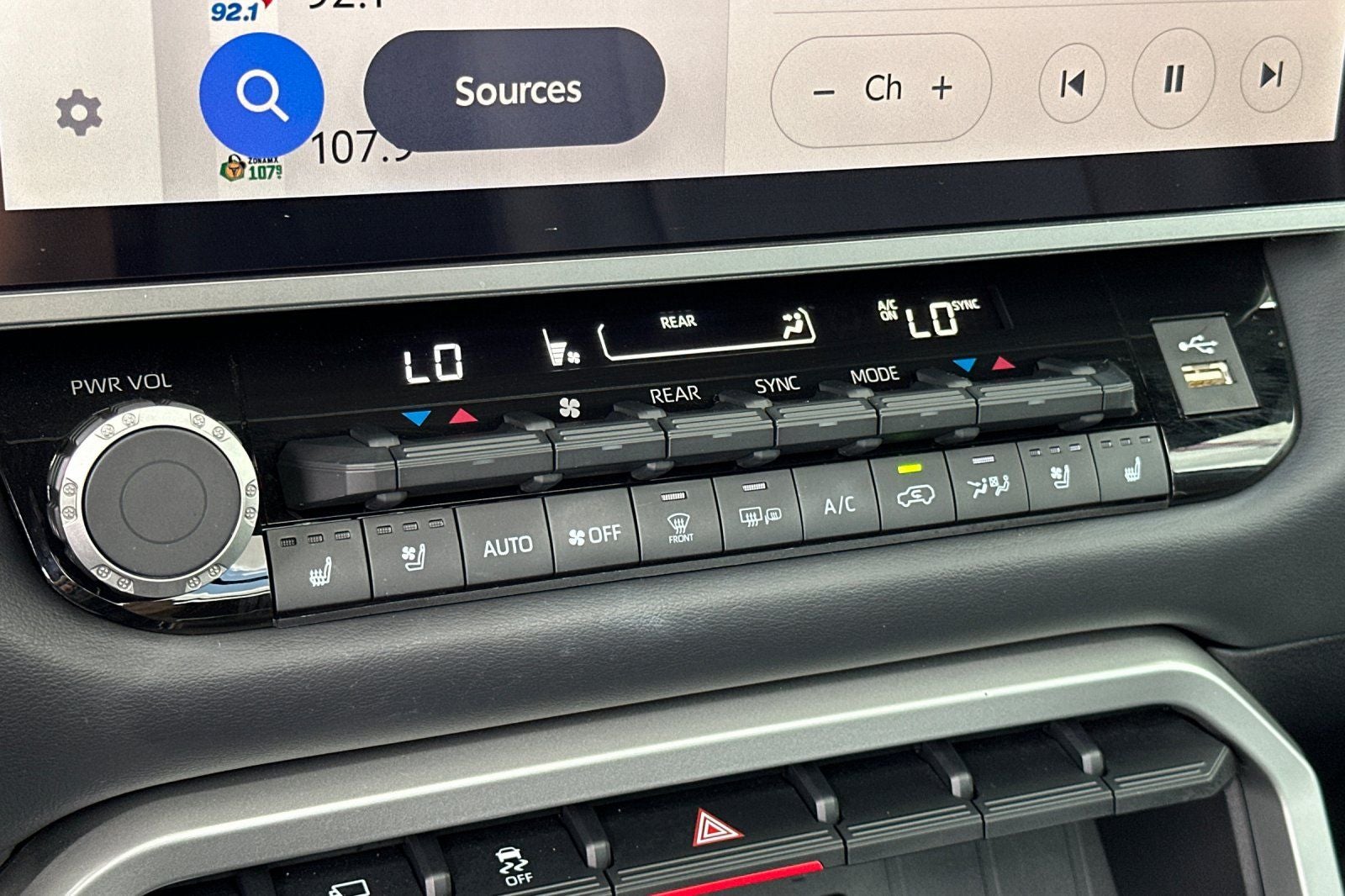 2024 Toyota Sequoia Platinum