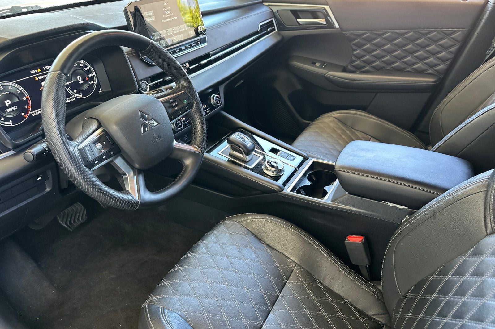 2023 Mitsubishi Outlander SEL Black Edition