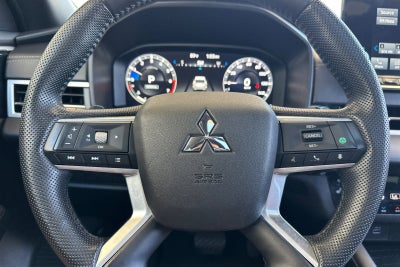2023 Mitsubishi Outlander SEL Black Edition